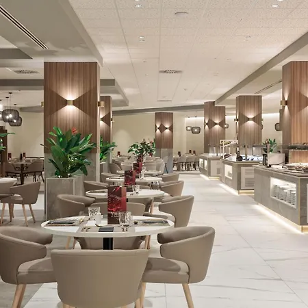 Jacaranda Hotel 4*